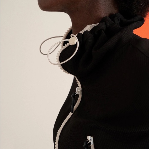 European Brand and Design Scuba Modern Zip Up Bomber Jacket - Large - Picture 4 of 8